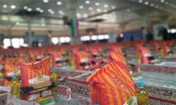توزیع 7000 بسته کمک مومنانه در فارس