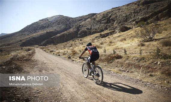 مسابقه دوچرخه سواری آقایان در شیراز برگزار می‌شود