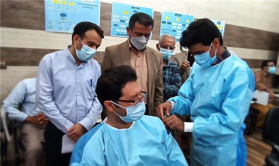 60 درصد کادر درمان در 3 شهر جنوبی فارس واکسن کرونا دریافت کردند