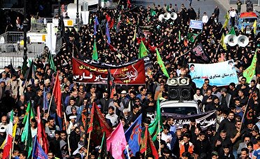 آغاز مراسم راهپیمایی جاماندگان اربعین در  فارس