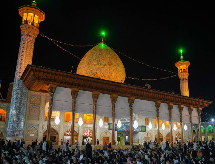 سومین حرم اهل بیت(ع) غرق در عزای شهادت امام حسن عسکری (ع)