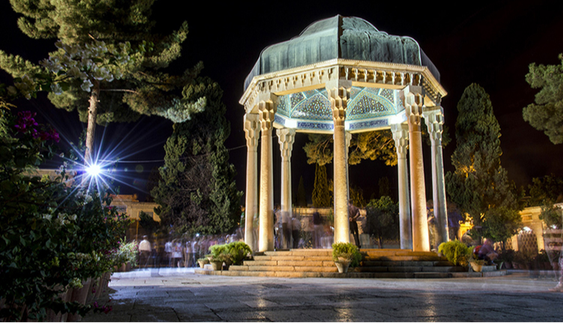 آیین رسمی یادروز حافظ شیرازی با حضور وزرا و مقامات ارشد آغاز شد