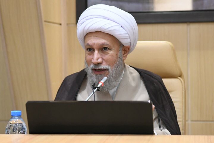 آیت الله دژکام: توحید، مهم‌ترین اصل در تربیت نوجوانان است