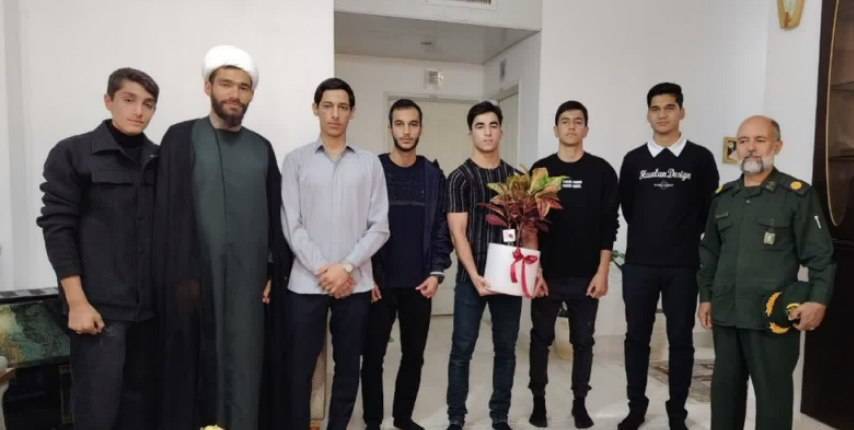 تجلیل از کشتی گیر نوجوان آباده‌ای