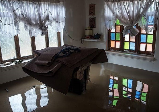 دو روی سکه باران در فارس