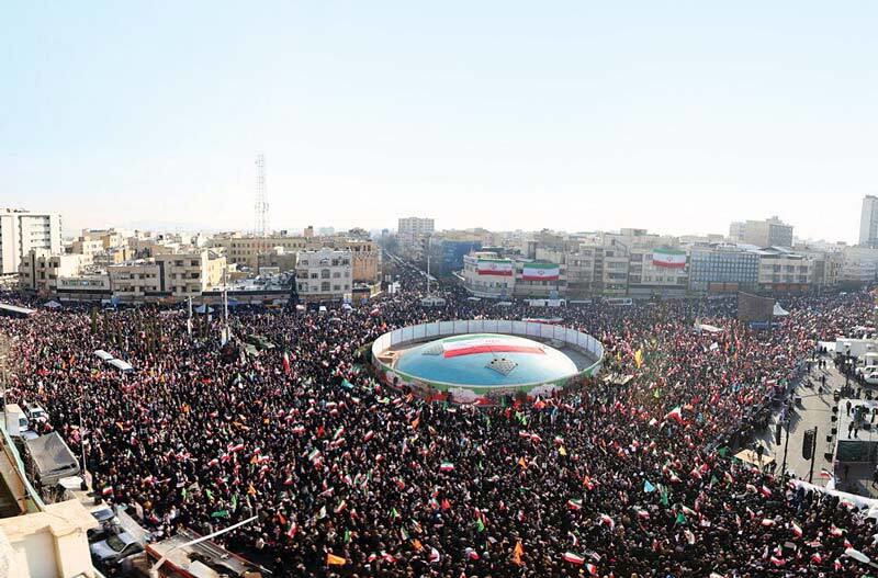 سرمقاله وطن امروز/ «مردم» را با «افکار عمومی» اشتباه نگیریم