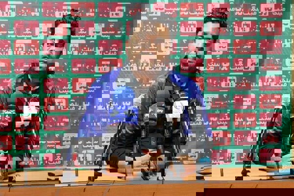 اخباری: مبلغ بازیکن ایرانی خیلی سنگین است/ مثل پرسپولیس برد می‌حواهیم