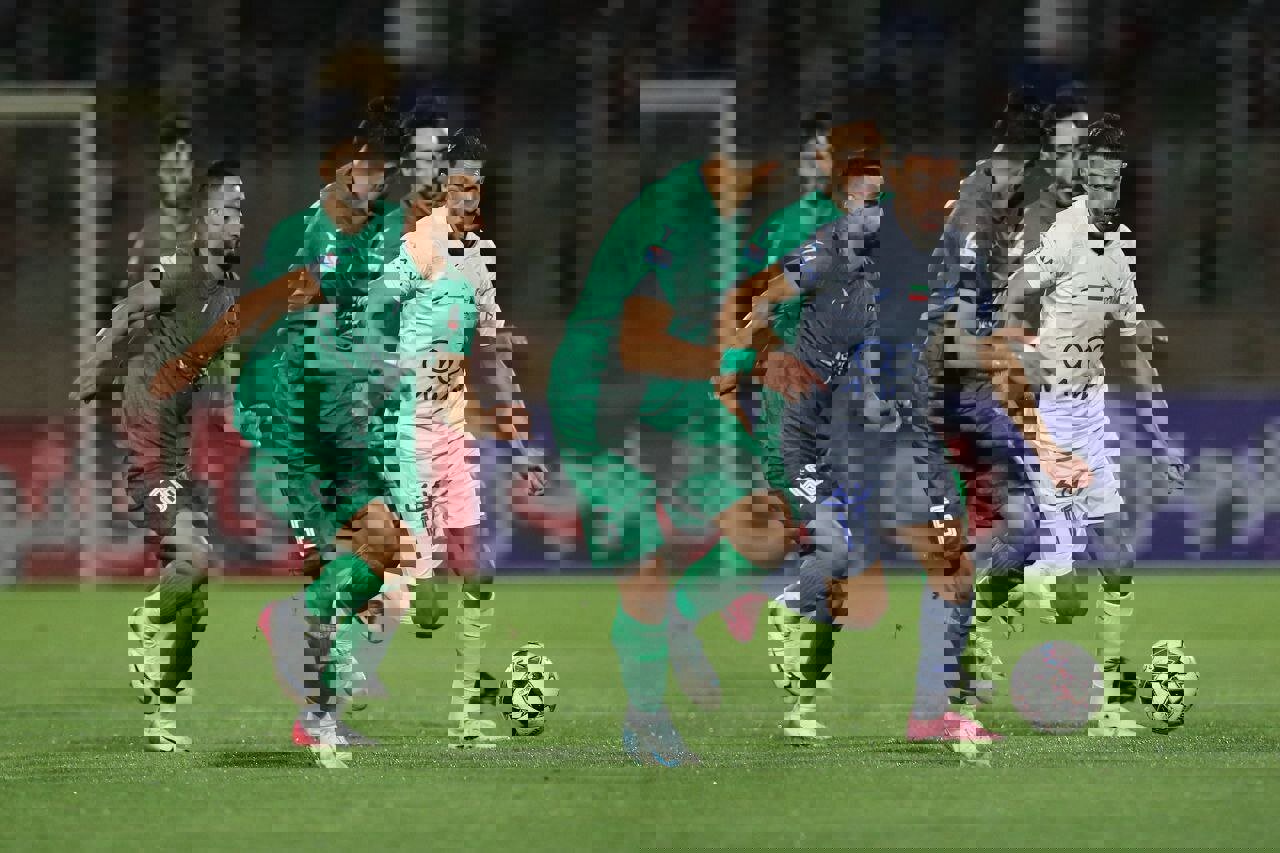 استقلال - شمس آذر؛ پای ساپینتو روی پوست موز/ جدال سخت در شرایط متفاوت