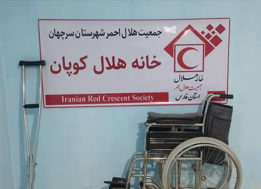 اهدای تجهیزات توانبخشی و پزشکی به خانه هلال کوپان سرچهان