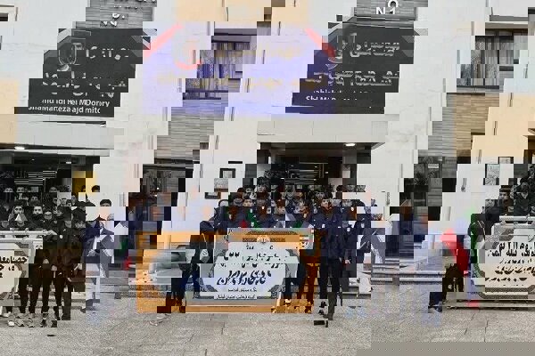 عبدی و شاگردانش در تیم فوتبال جوانان در راهپیمایی ۲۲ بهمن حاضر شدند