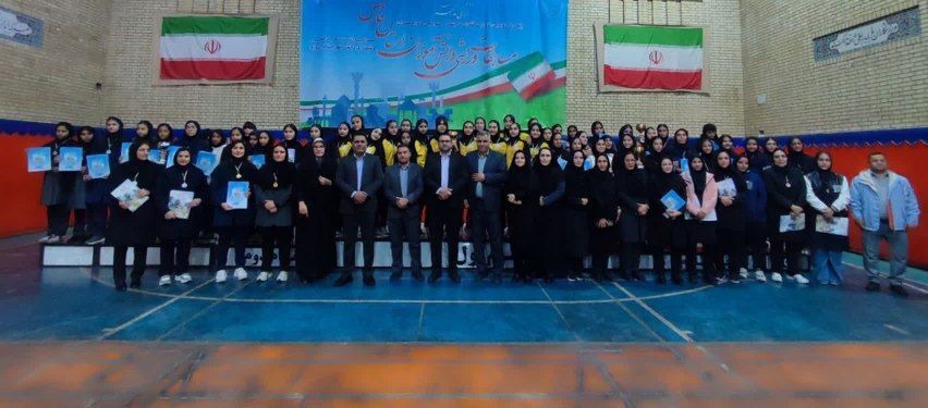 معرفی تیم‌های برتر مسابقات هندبال دانش‌آموزی دختران متوسطه استان فارس