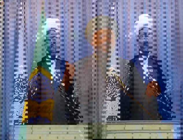 امام جمعه فراشبند: تقوا راز شجاعت ملت ایران در برابر فشارهاست