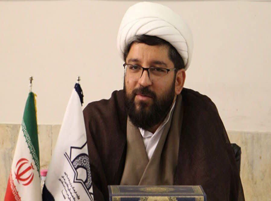 برنامه‌های دهه ولایت با زمزمه دعای عرفه و اقامه نماز عید قربان در فارس