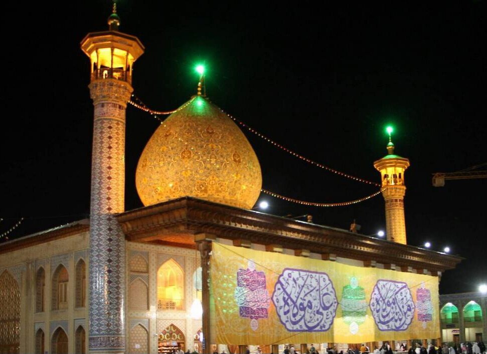 پویش «یا علی مددی» در حرم مطهر شاهچراغ(ع)