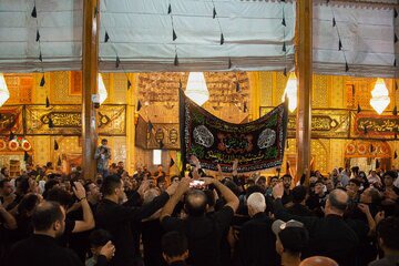 محرم آمد و باز دل ها کربلایی شد