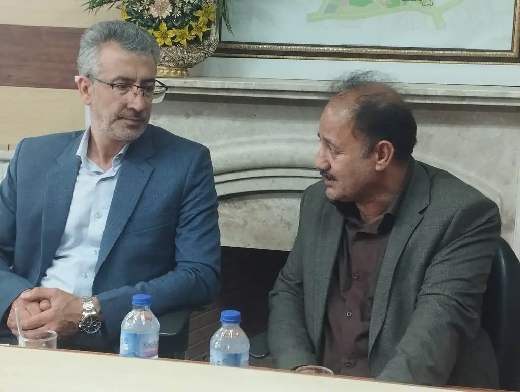 بازدید میدانی از پروژه‌های بخش خصوصی با مشارکت شهرداری در شهرستان فسا