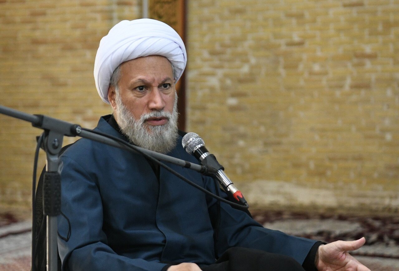 آیت‌الله دژکام: روحانیت باید میدان‌دار سازماندهی تبلیغ دینی باشد
