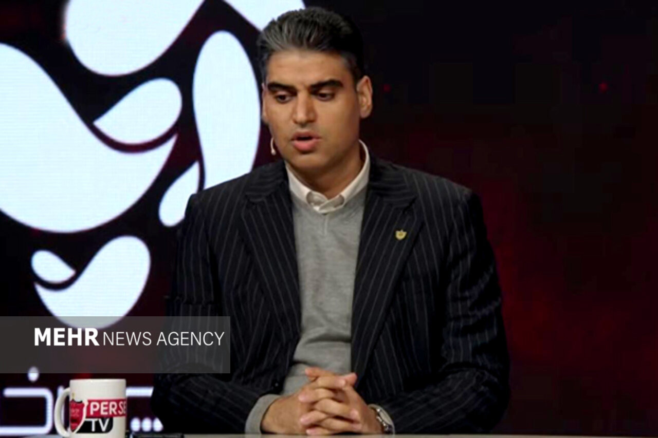 حدادی: بازیکنان پرسپولیس مدعی تیم ملی هستند اما اینطور بازی می‌کنند!