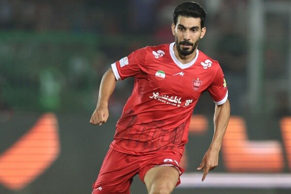 هافبک پرسپولیس جدا شد