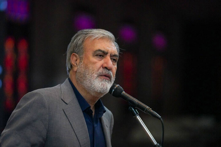 عزیزی: شهادت خلبان کاظمی برگ زرین دیگری در تاریخ ایران رقم زد