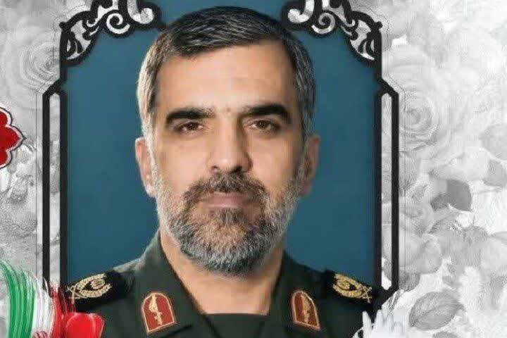 تشییع پیکر فرمانده پشتیبانی وزارت دفاع در دوران دفاع مقدس در جهرم