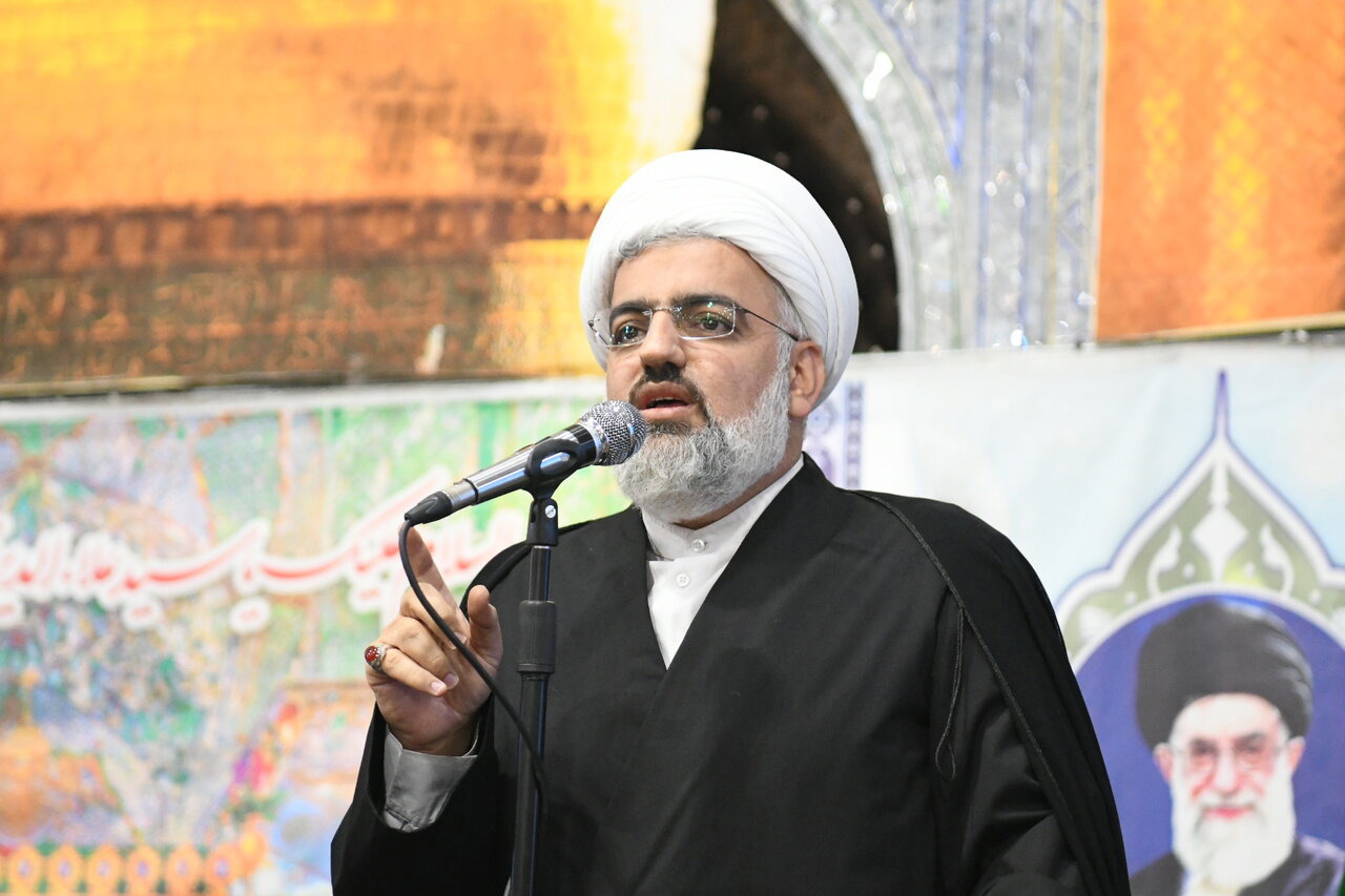 سیره پیامبر(ص) نسخه عبور از بحران هویت و اخلاق در جامعه