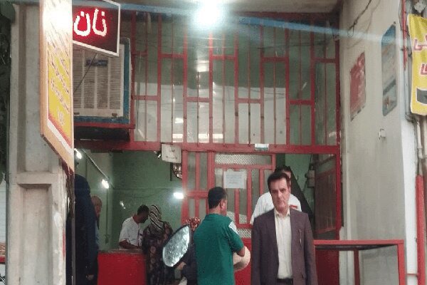 کیفیت نان شیراز زیر ذره‌بین بازدید سرزده فرماندار
