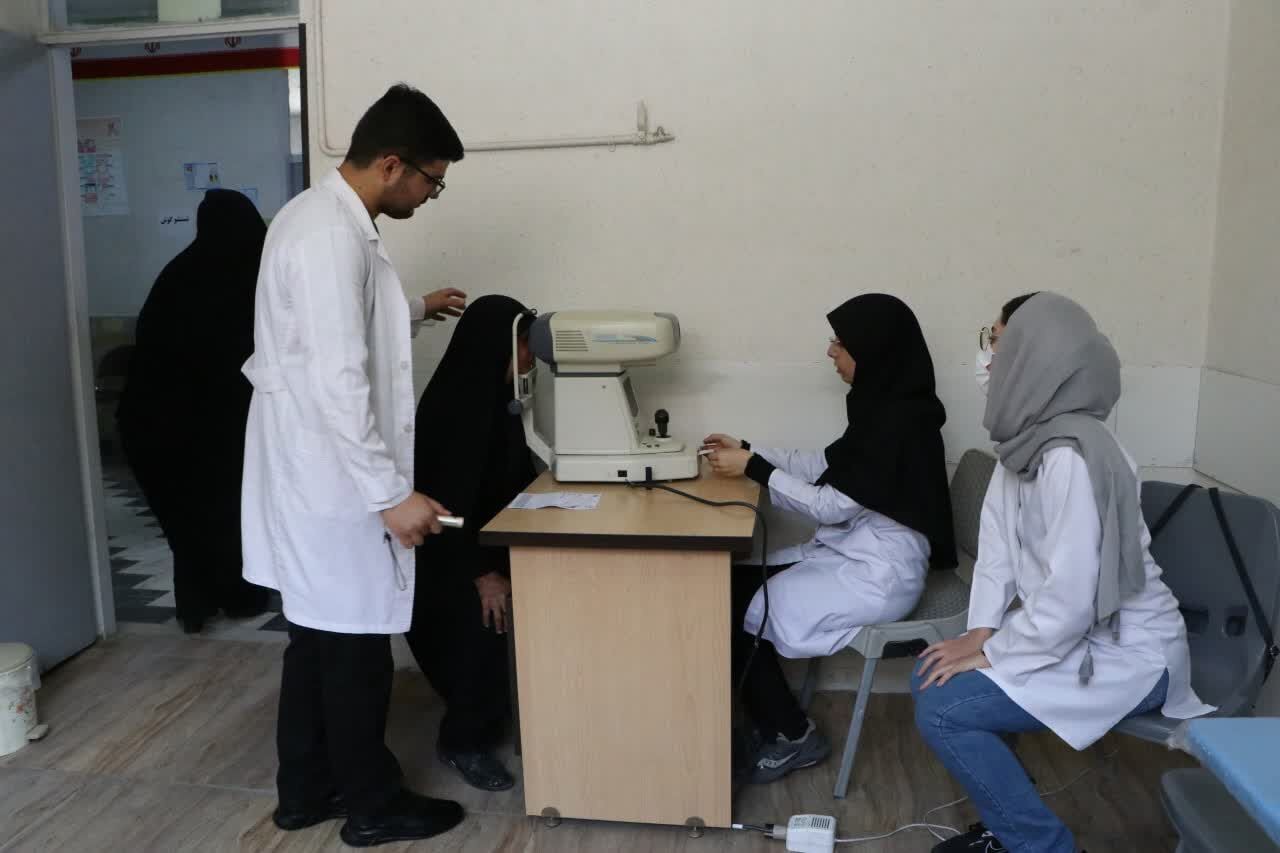 خدمت‌رسانی بسیج جامعه پزشکی سپاه سرچهان به عشایر منطقه قلات
