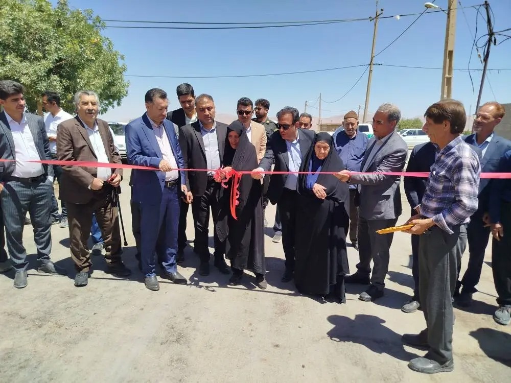 طرح های هفته دولت در شهرستان اقلید به بهره‌برداری رسید