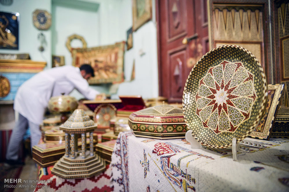 صنایع دستی فارس در مسیر رونق با تسهیلات ۳۵ میلیاردی