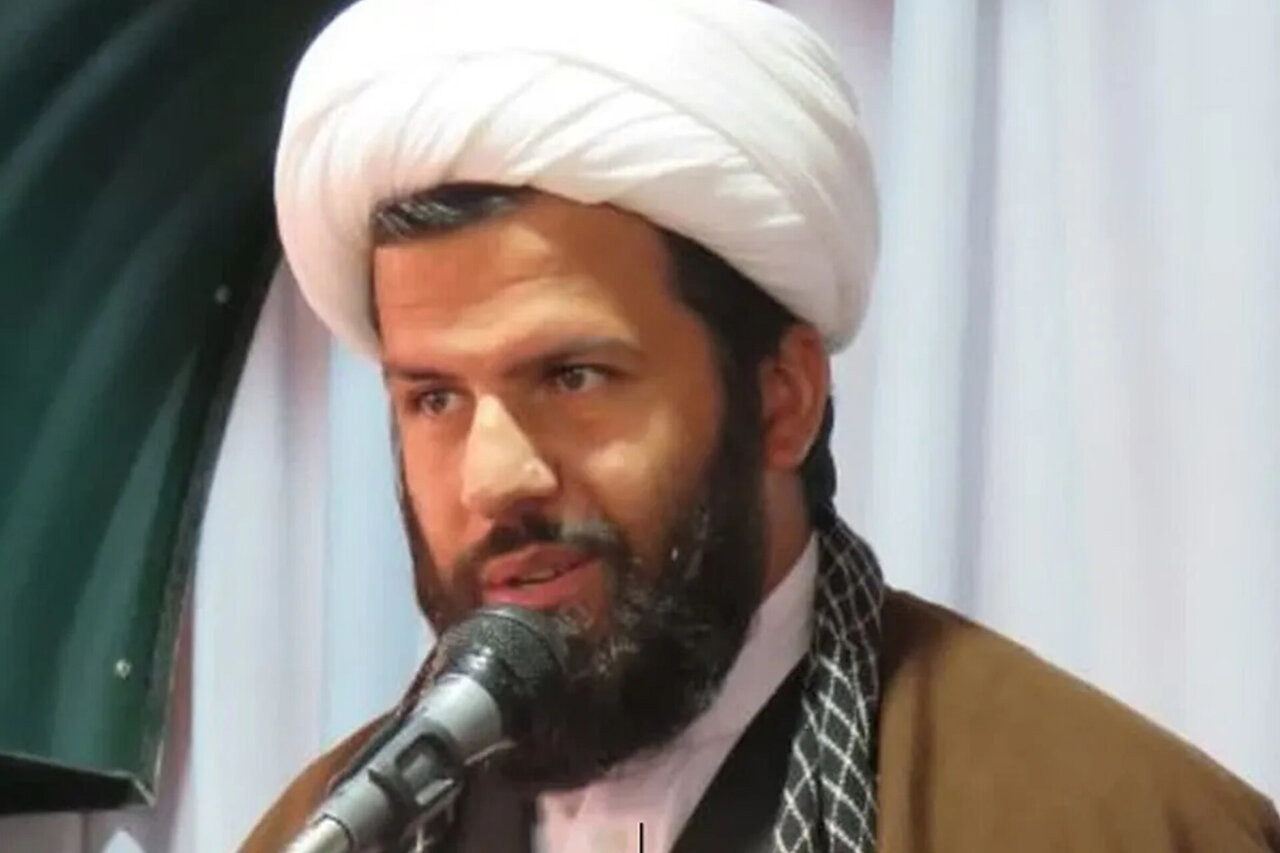 جهاد تبیین باید به گفتمان اصلی فعالیت طلاب تبدیل شود
