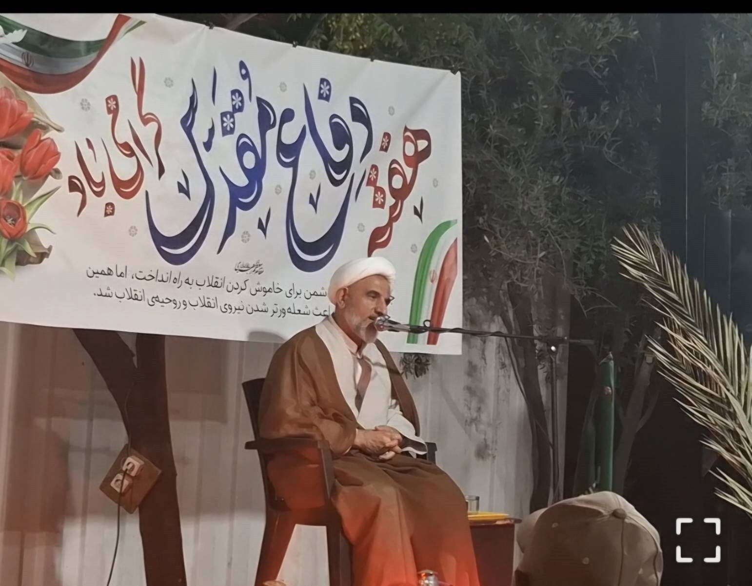 نماینده ولی‌فقیه در نیروی دریایی سپاه : مردم ایران همواره در برابر دشمن سربلند بوده‌اند