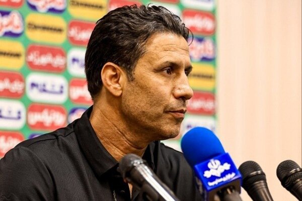 دلم برای بازیکنان پرسپولیس می‌سوزد؛ عملکرد سرخپوشان فوق العاده بود