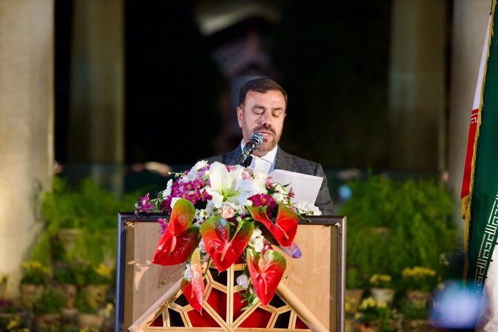 استاندار فارس در مراسم یاد روز حافظ : اندیشه حافظ به تقویت بنیان‌های اخلاقی صلح کمک می‌کند