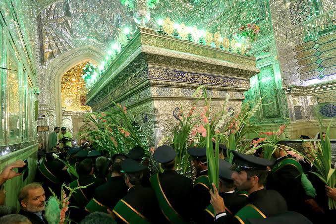 آستان مقدس احمد بن موسی شاهچراغ (ع) مسرور در سالروز میلاد حضرت زینب (س)