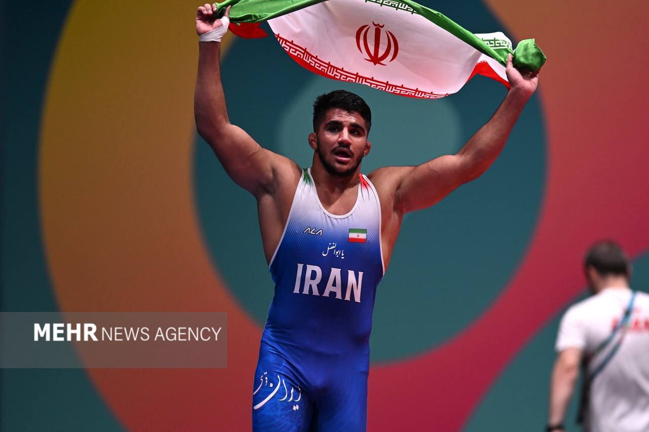 قهرمان کشتی فرنگی جهان جمعه به شیراز بازمی‌گردد
